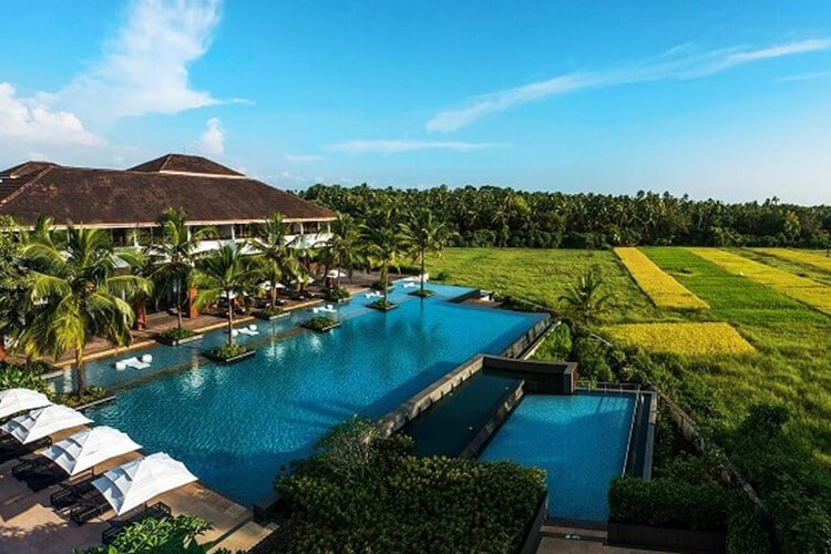 Resort De Crossroad, Calangute Beach